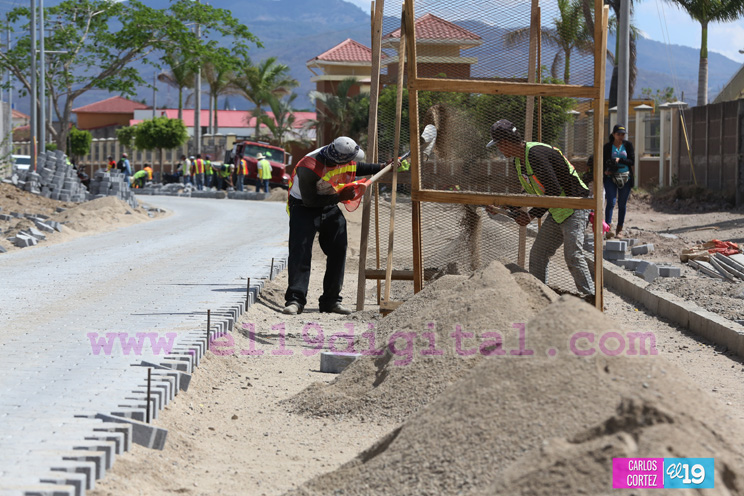 Estel&iacute; mejora su infraestructura vial